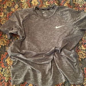 Nike men’s swim dri fit tee